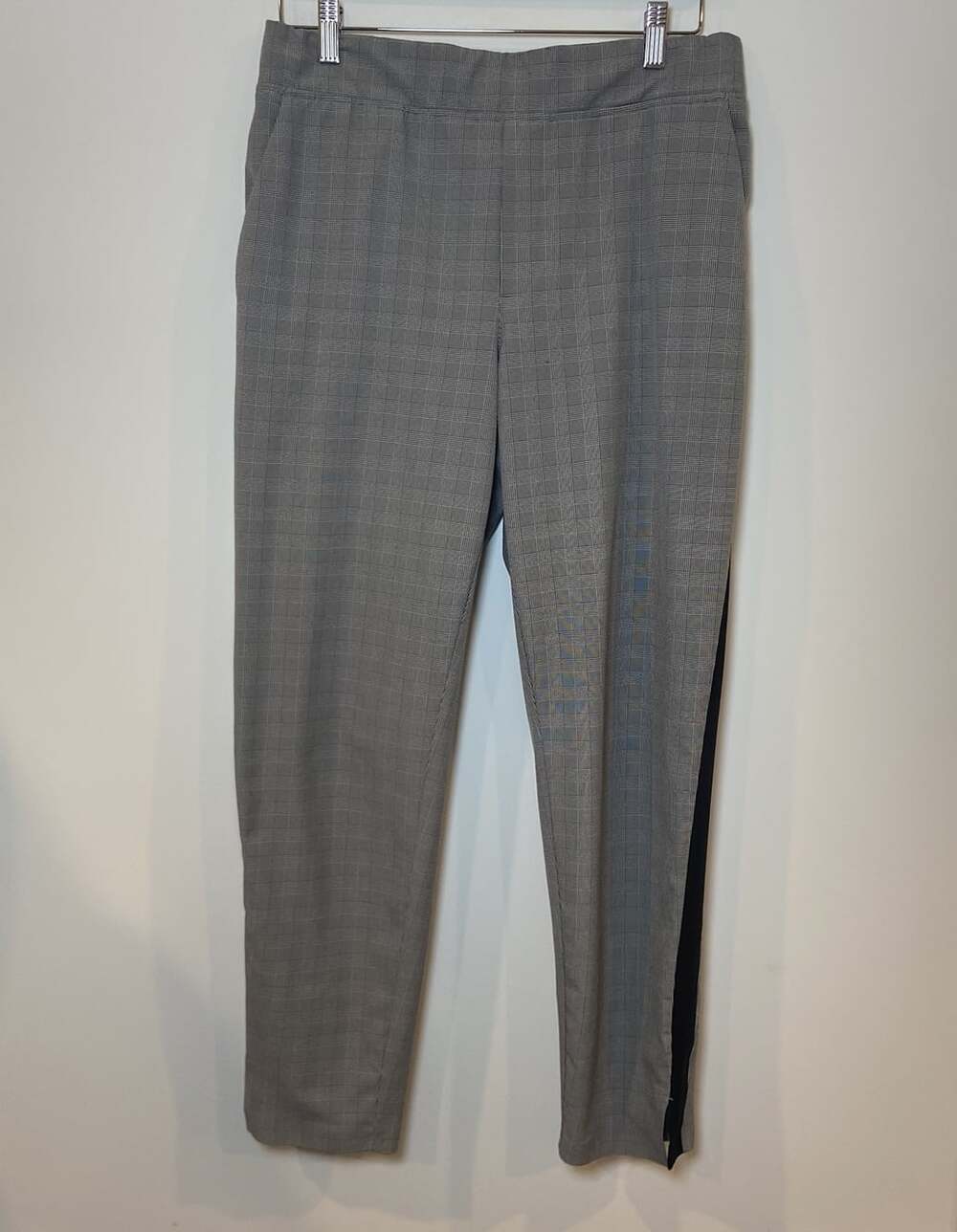 Athleta Brooklyn Ankle Pant Black White Gray Plaid Size 10